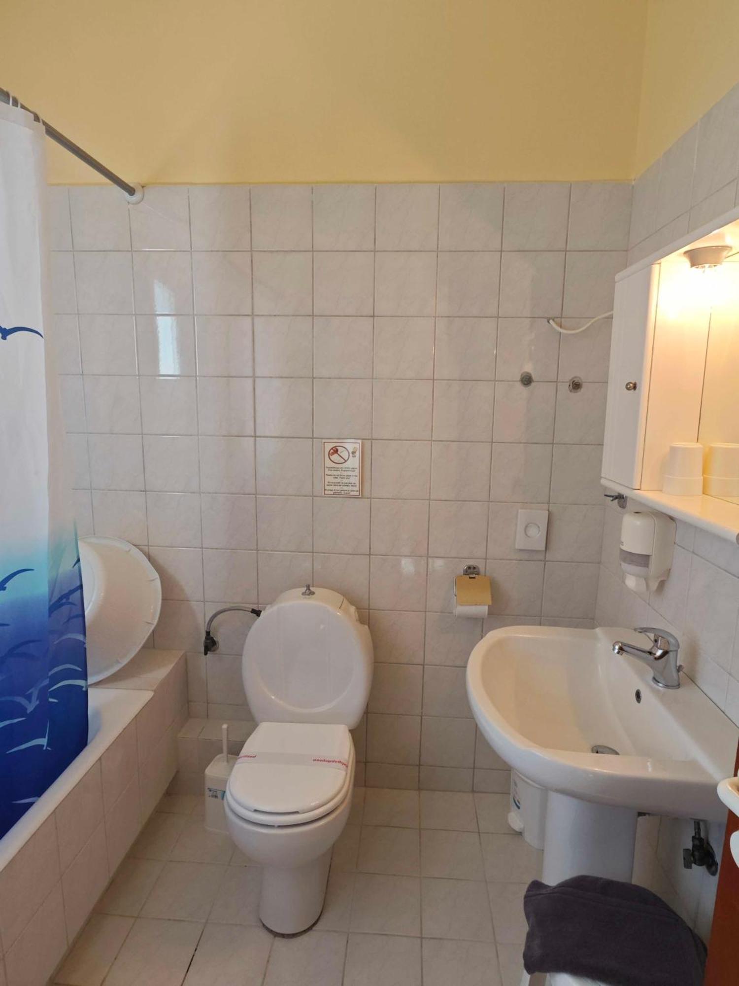 Sithonia Apartment *