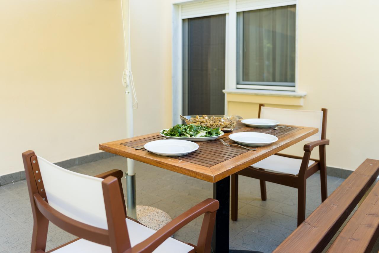 Apartment Sithonia *
