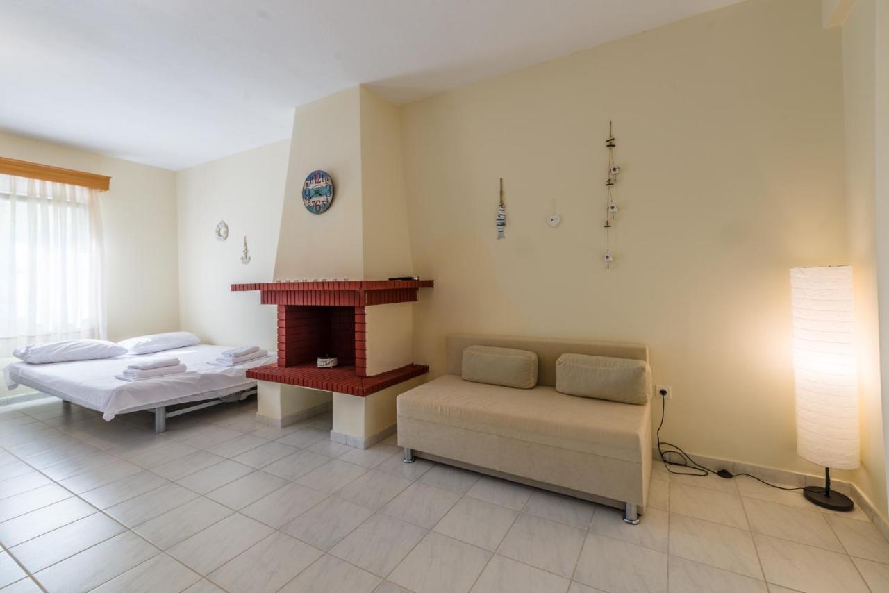 Sithonia Apartment