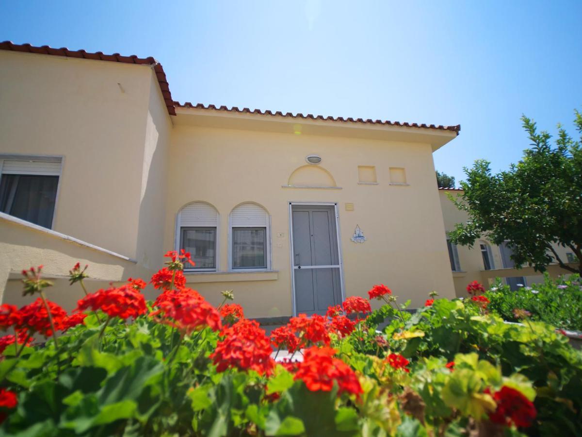Sithonia Apartment